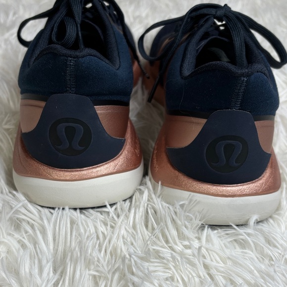 Lululemon Chargefeel Low Womens Workout Shoe - Picture 4 of 8